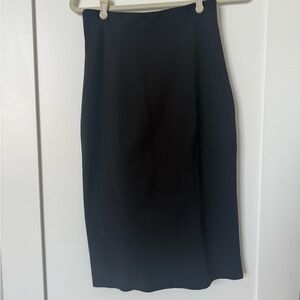 Maria Pinto Classic Black Pencil Skirt